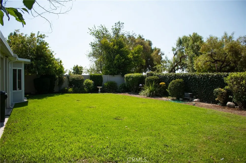 2147 W Fairview Drive Rialto, CA 92377