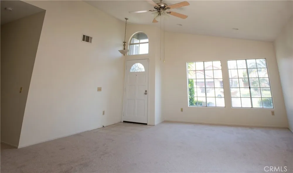 2147 W Fairview Drive Rialto, CA 92377