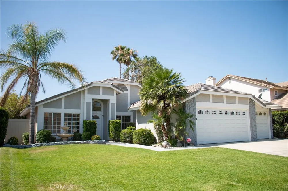 2147 W Fairview Drive Rialto, CA 92377