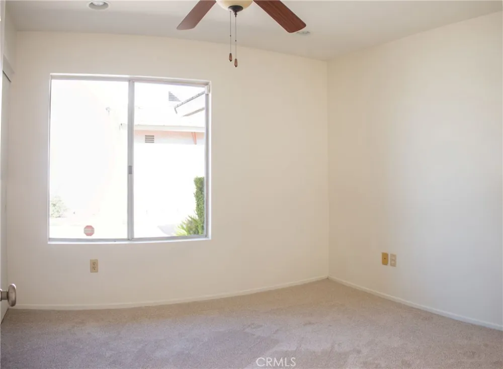 2147 W Fairview Drive Rialto, CA 92377