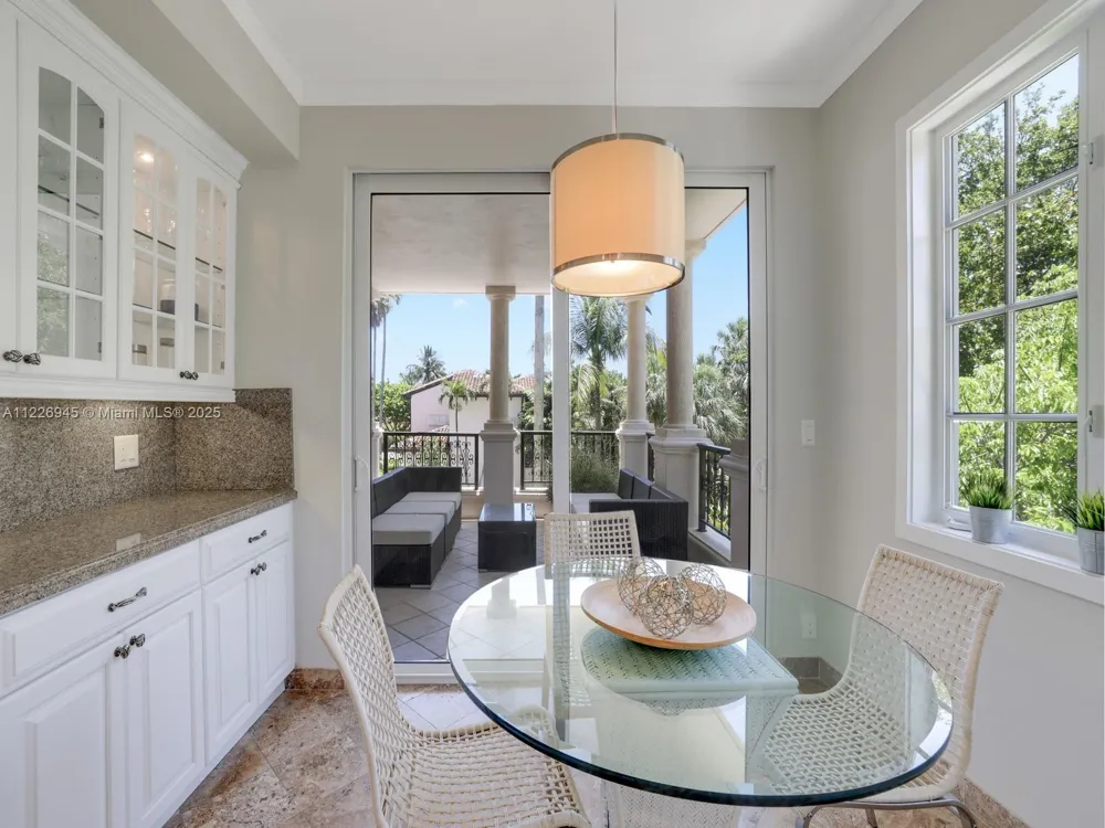 19126 Fisher Island Dr #19126 Miami Beach, FL 33109