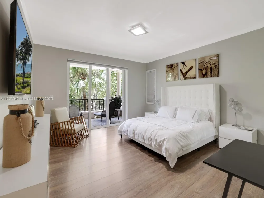 19126 Fisher Island Dr #19126 Miami Beach, FL 33109