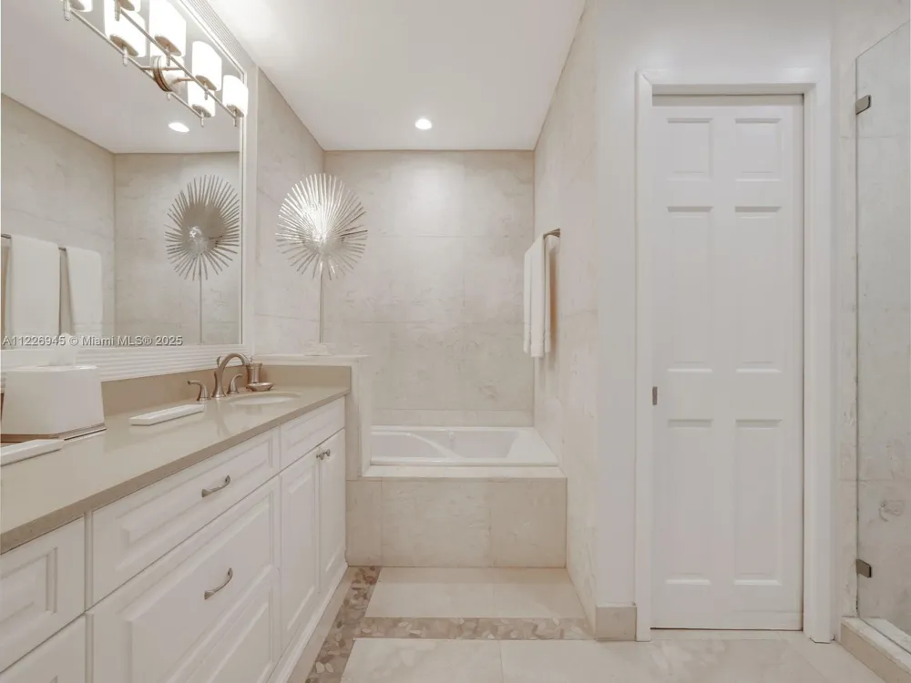 19126 Fisher Island Dr #19126 Miami Beach, FL 33109