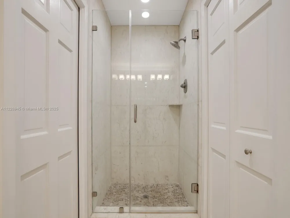19126 Fisher Island Dr #19126 Miami Beach, FL 33109