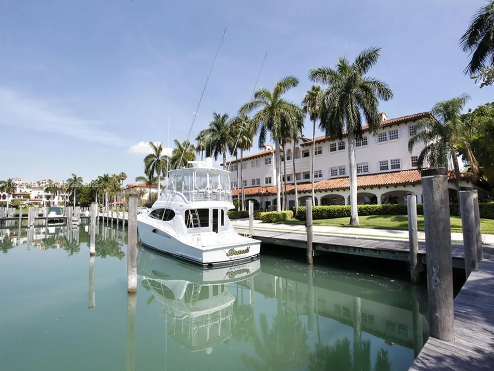 19126 Fisher Island Dr #19126 Miami Beach, FL 33109