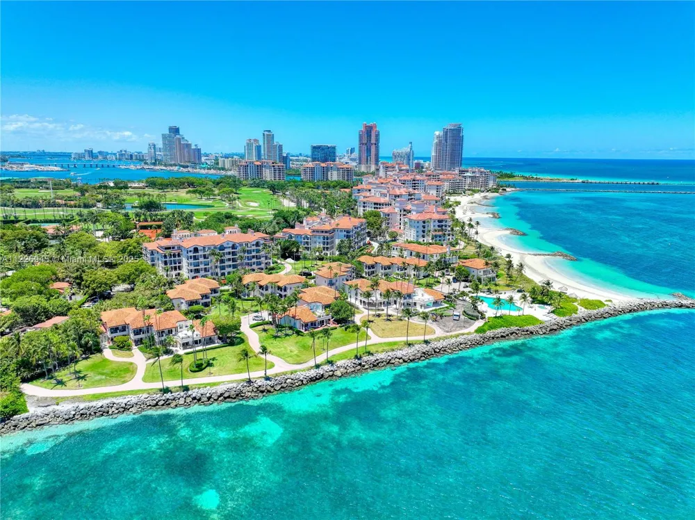 19126 Fisher Island Dr #19126 Miami Beach, FL 33109