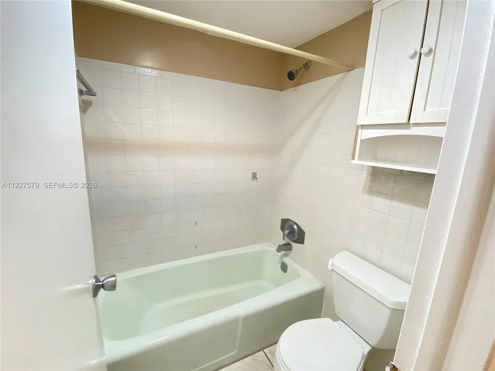 6289 Lear Dr #306 Lake Worth, FL 33462