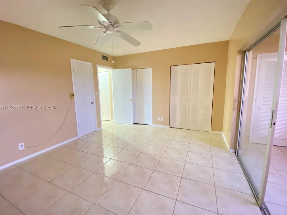 6289 Lear Dr #306 Lake Worth, FL 33462