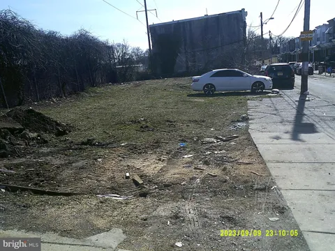 638 W ROCKLAND STREET