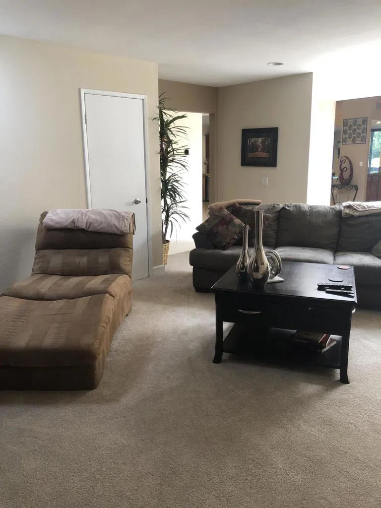 126 Castellana W Palm Desert, CA 92260