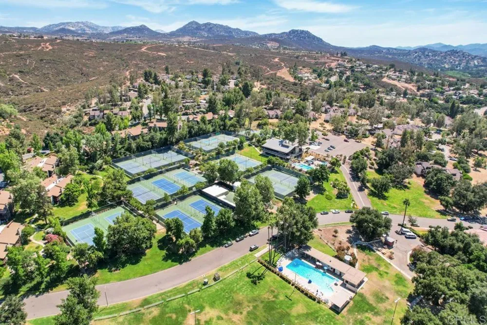 15828 Davis Cup Lane Ramona, CA 92065