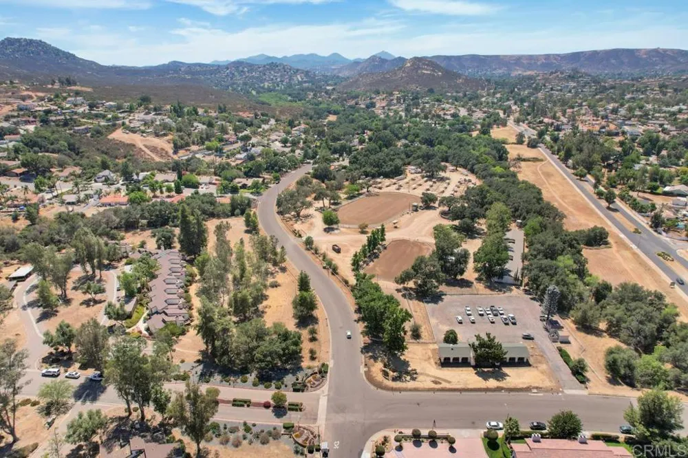 15828 Davis Cup Lane Ramona, CA 92065