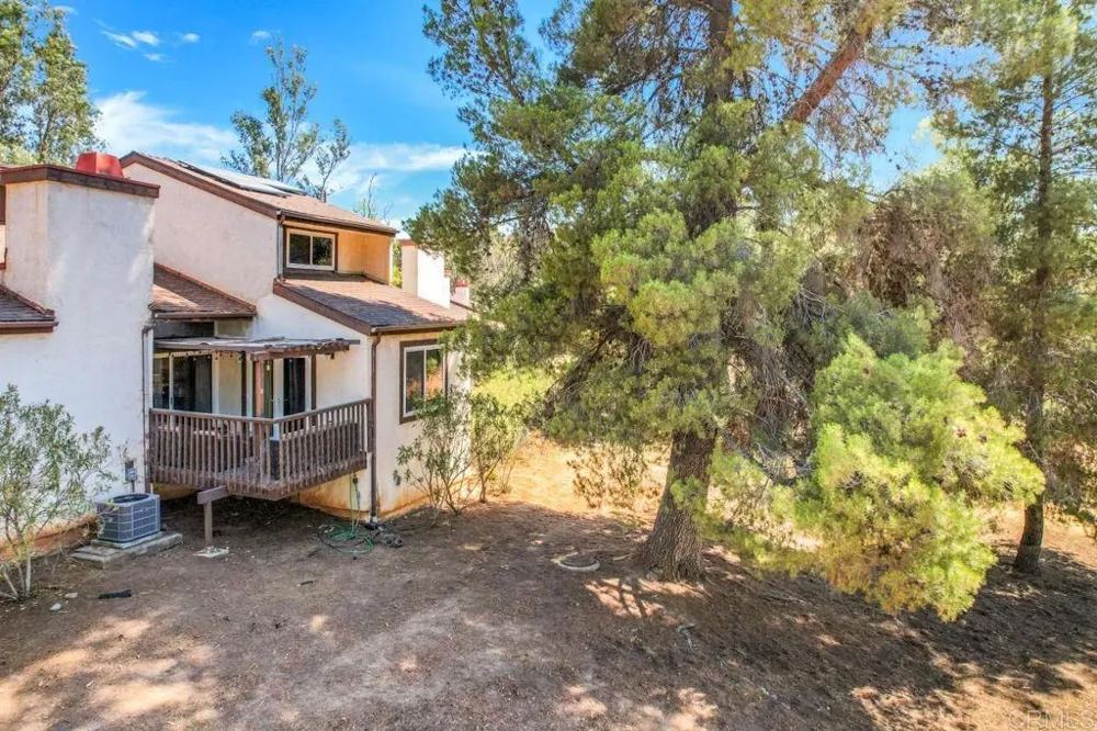 15828 Davis Cup Lane Ramona, CA 92065
