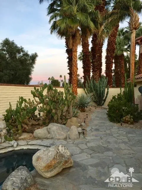 101 Juan Circle Palm Desert, CA 92260