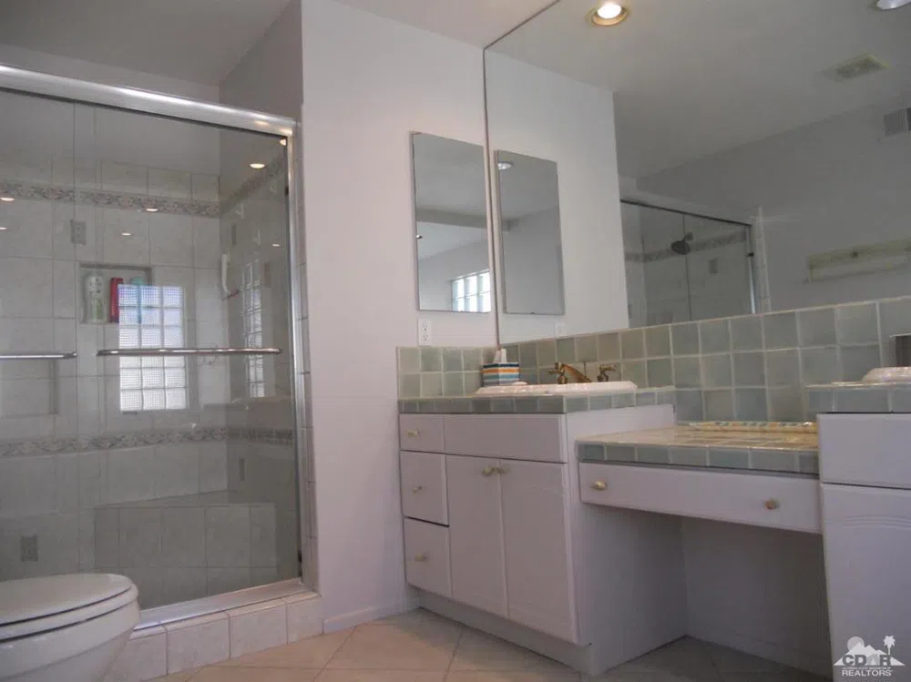 101 Juan Circle Palm Desert, CA 92260
