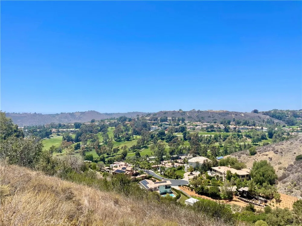 27591 Rolling Wood Lane San Juan Capistrano, CA 92675