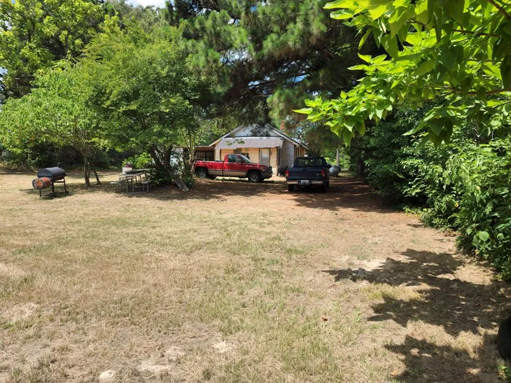 2110 Fm 275 Emory, TX 75440
