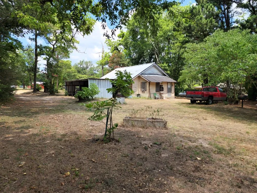 2110 Fm 275 Emory, TX 75440