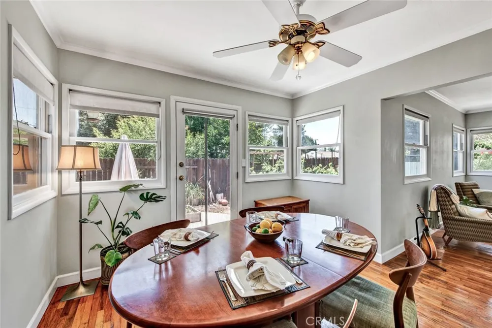 1135 W 10th Street Santa Ana, CA 92703