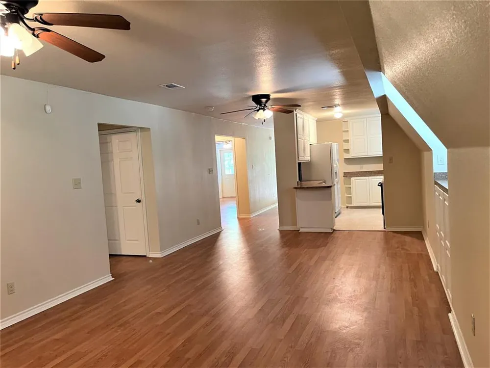 476 Lcr 759 Groesbeck, TX 76642