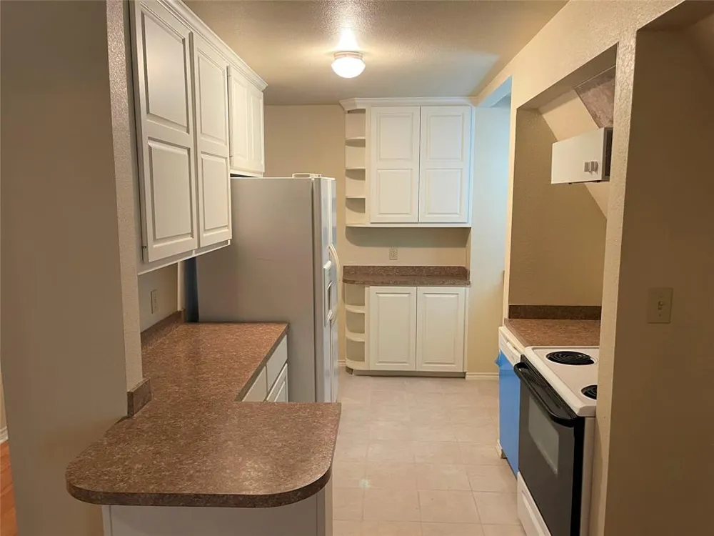 476 Lcr 759 Groesbeck, TX 76642