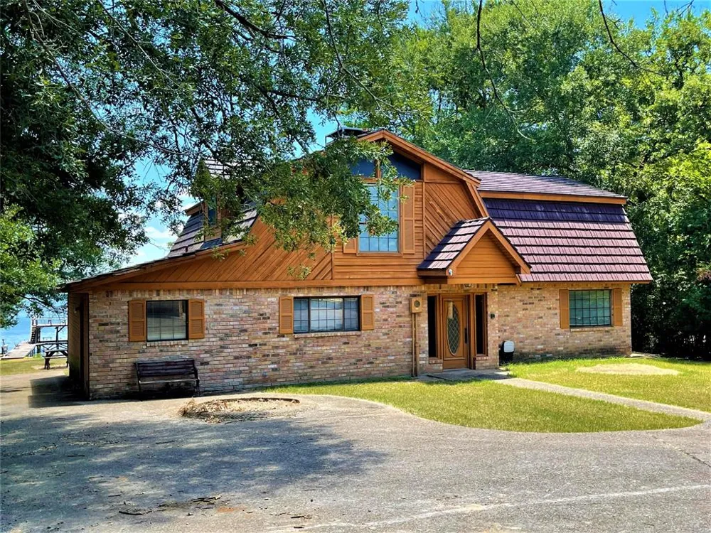 476 Lcr 759 Groesbeck, TX 76642