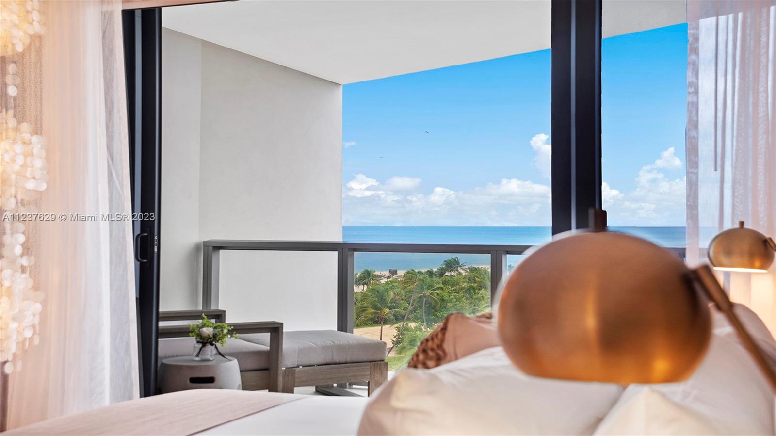 2201 Collins Ave #804 Miami Beach, FL 33139
