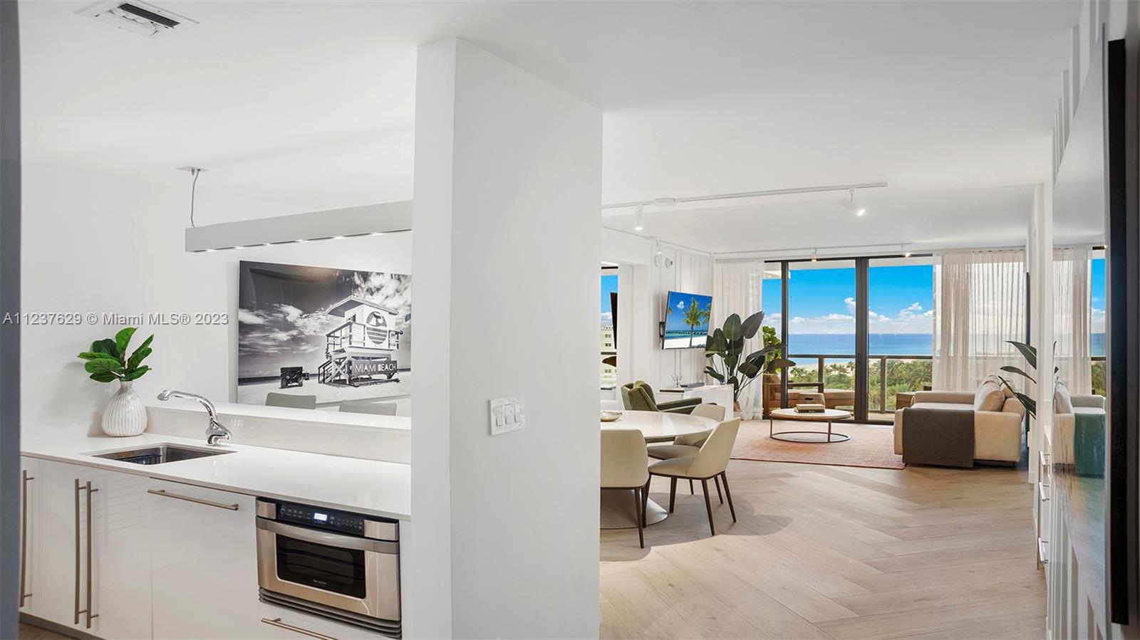 2201 Collins Ave #804 Miami Beach, FL 33139