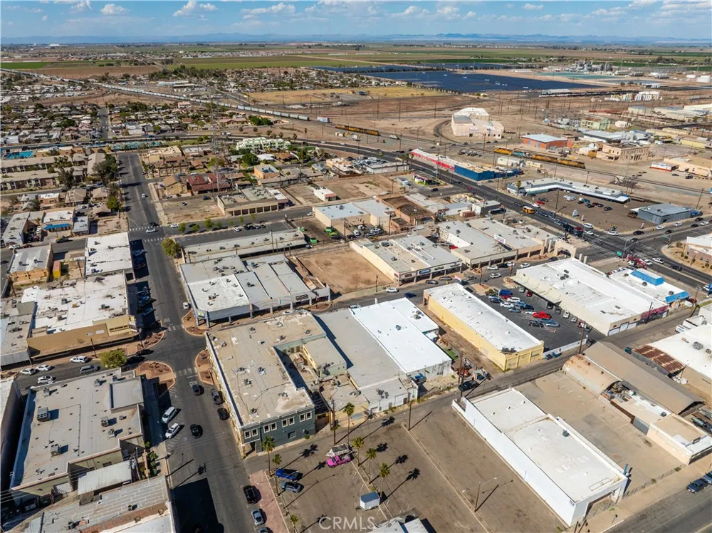 471 W Main Street El Centro, CA 92243