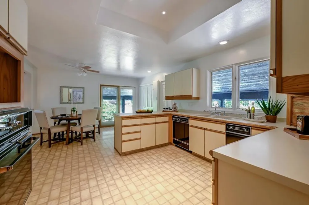 Address Not Shown Santa Rosa, CA 95404