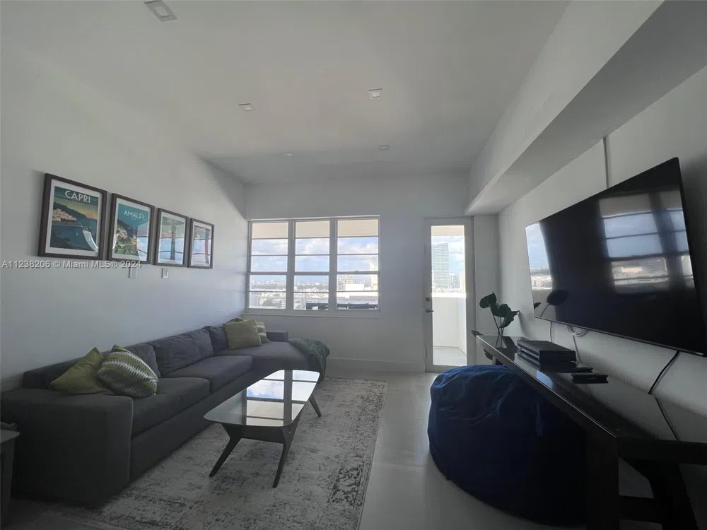 100 Lincoln Rd #1608 Miami Beach, FL 33139