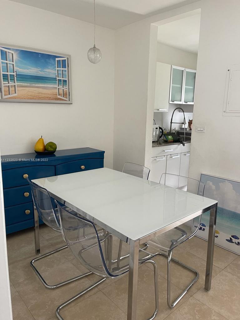 100 Sunrise Dr #25 Key Biscayne, FL 33149