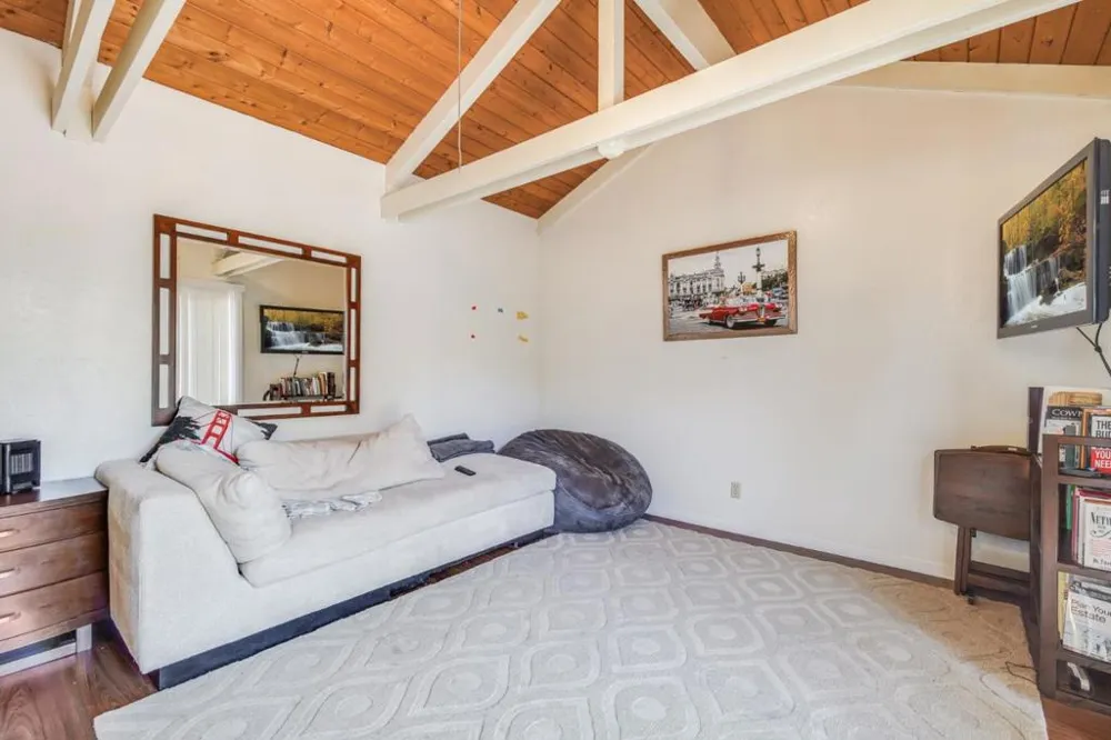 Address Not Shown San Carlos, CA 94070
