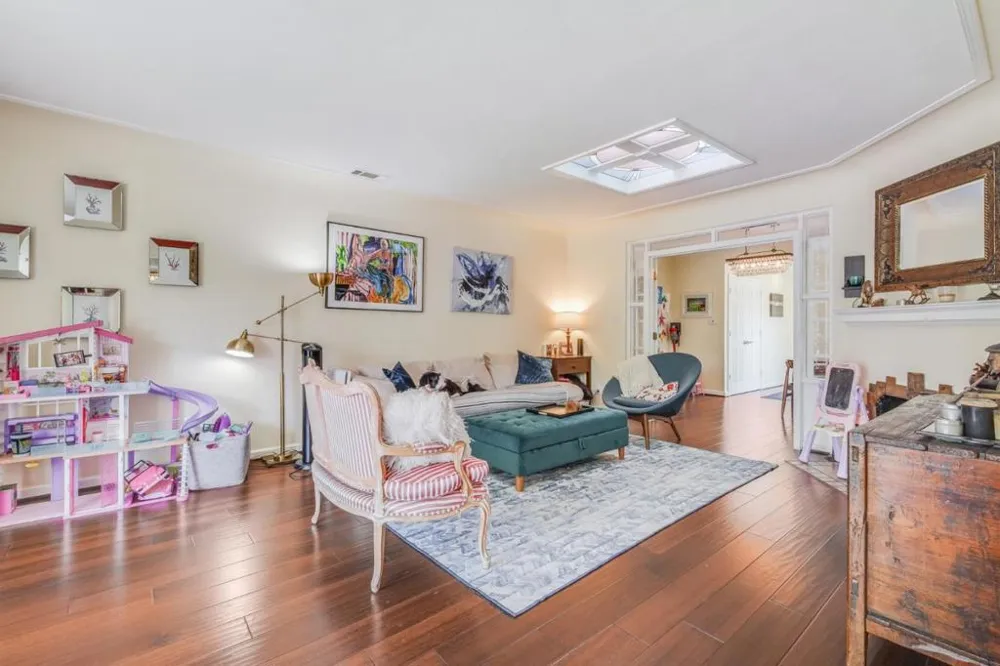 Address Not Shown San Carlos, CA 94070
