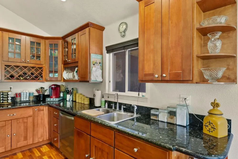 13550 Uvas Road Morgan Hill, CA 95037