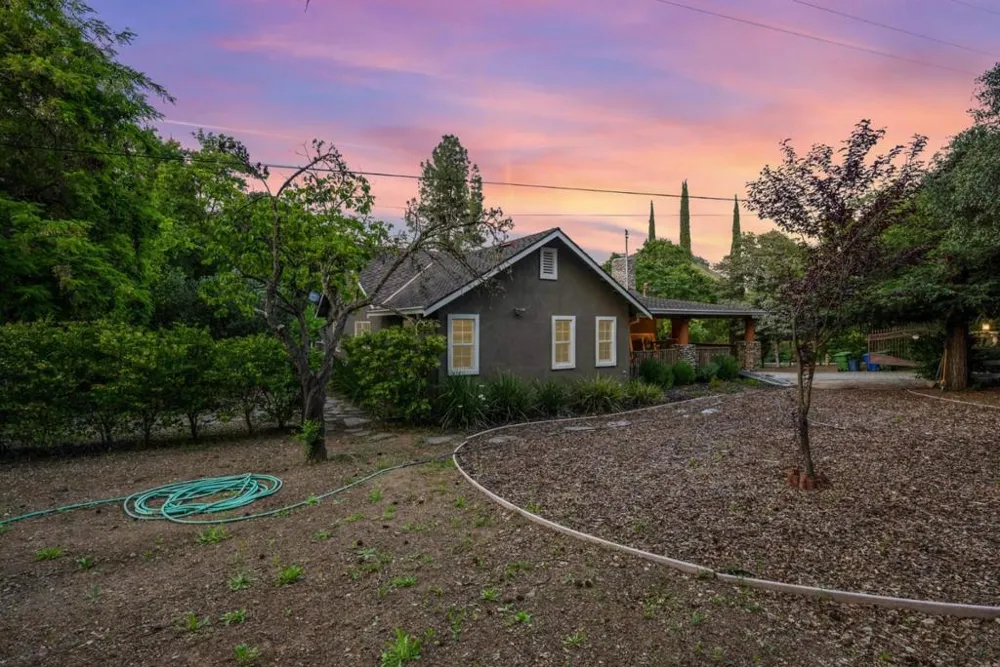 13550 Uvas Road Morgan Hill, CA 95037