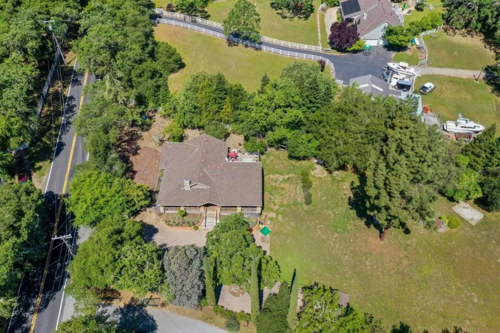 13550 Uvas Road Morgan Hill, CA 95037