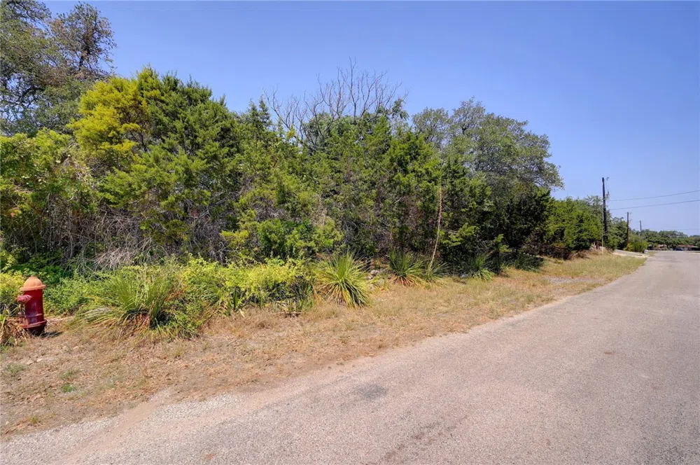 135 Mountainview Drive Canyon Lake, TX 78133