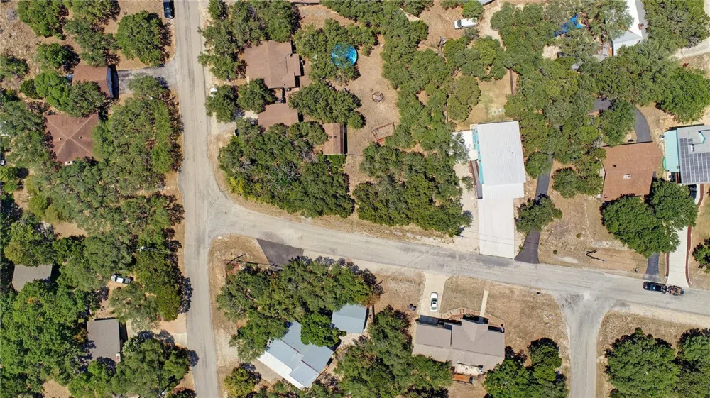 135 Mountainview Drive Canyon Lake, TX 78133