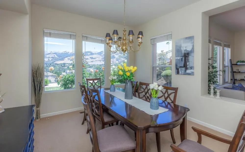 5568 Snowdon Place San Jose, CA 95138