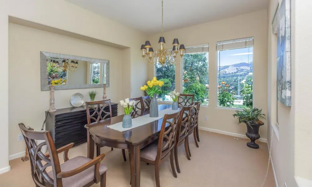 5568 Snowdon Place San Jose, CA 95138