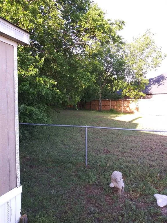 5410 Ashworth Court Granbury, TX 76048