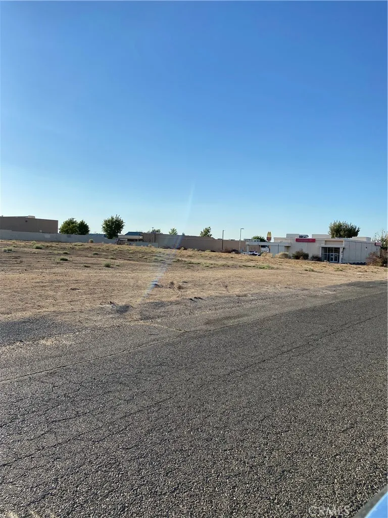H STREET Hesperia, CA 92345