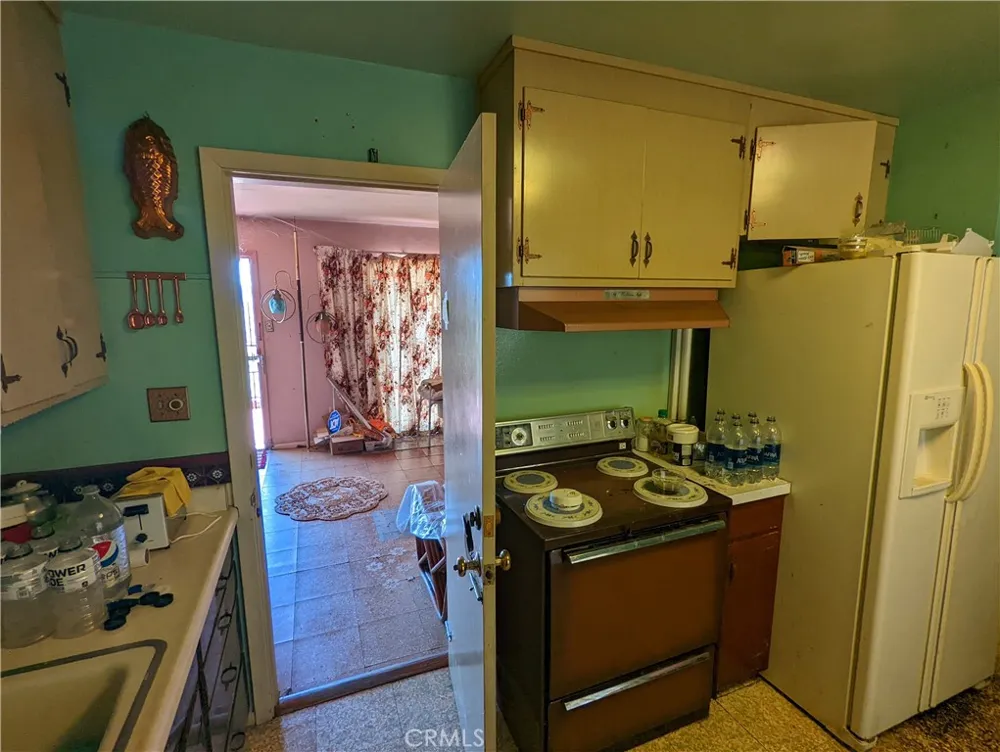 4175 Ferrand Road Lucerne, CA 95458