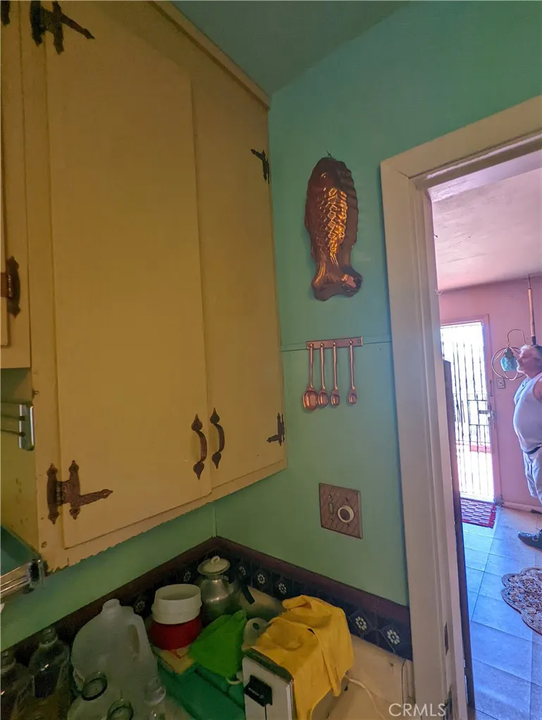 4175 Ferrand Road Lucerne, CA 95458