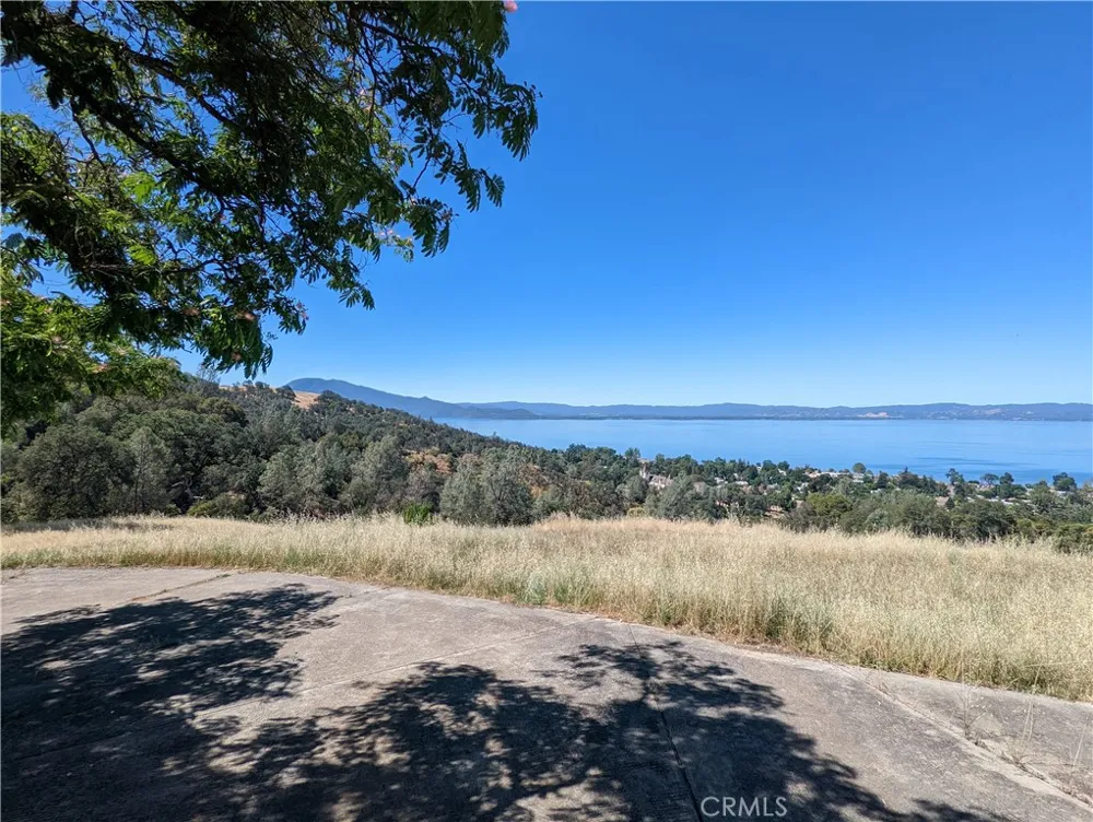 4175 Ferrand Road Lucerne, CA 95458