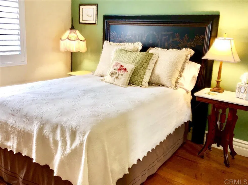 459 Lexington Cr. Oceanside, CA 92057
