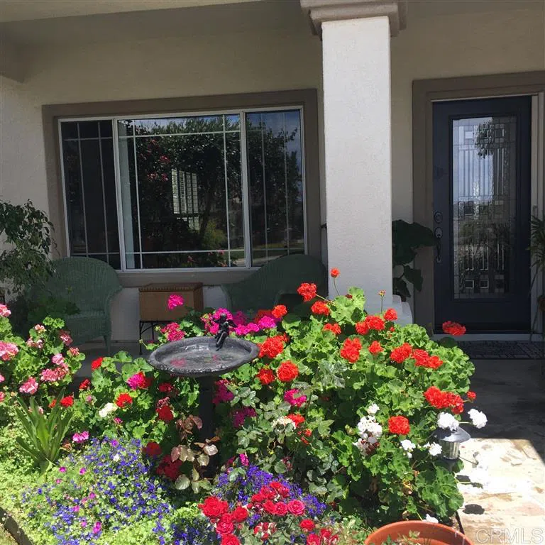 459 Lexington Cr. Oceanside, CA 92057