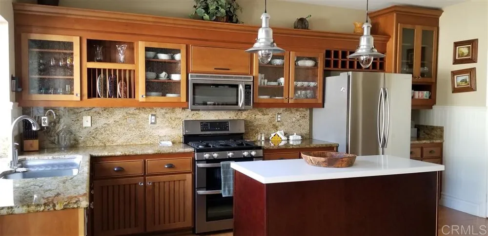 459 Lexington Cr. Oceanside, CA 92057