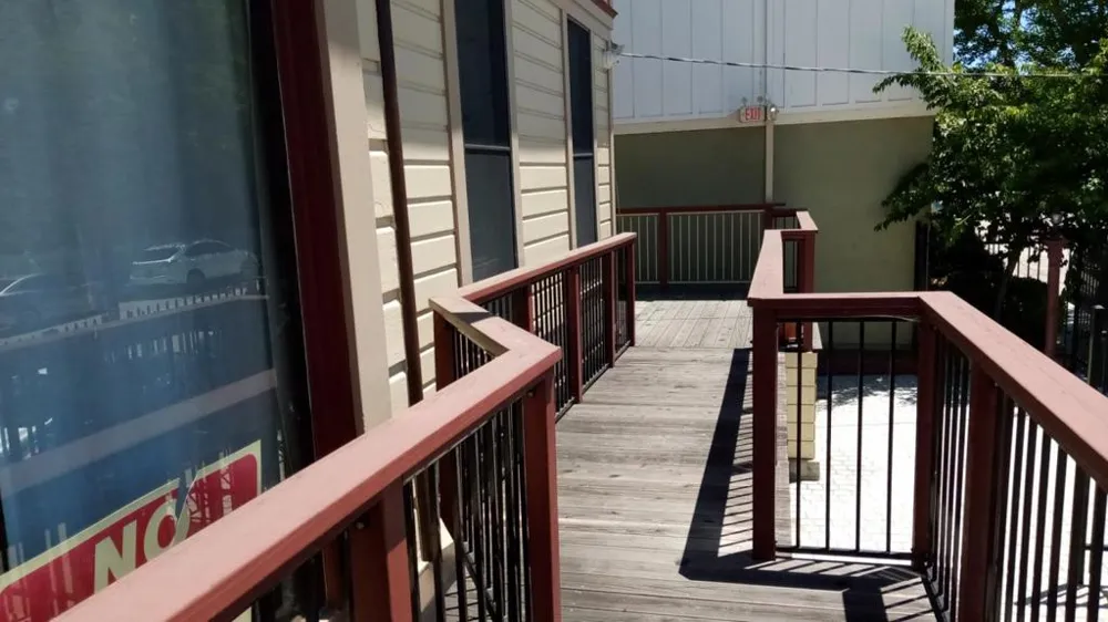 418 Cedar Street Santa Cruz, CA 95060